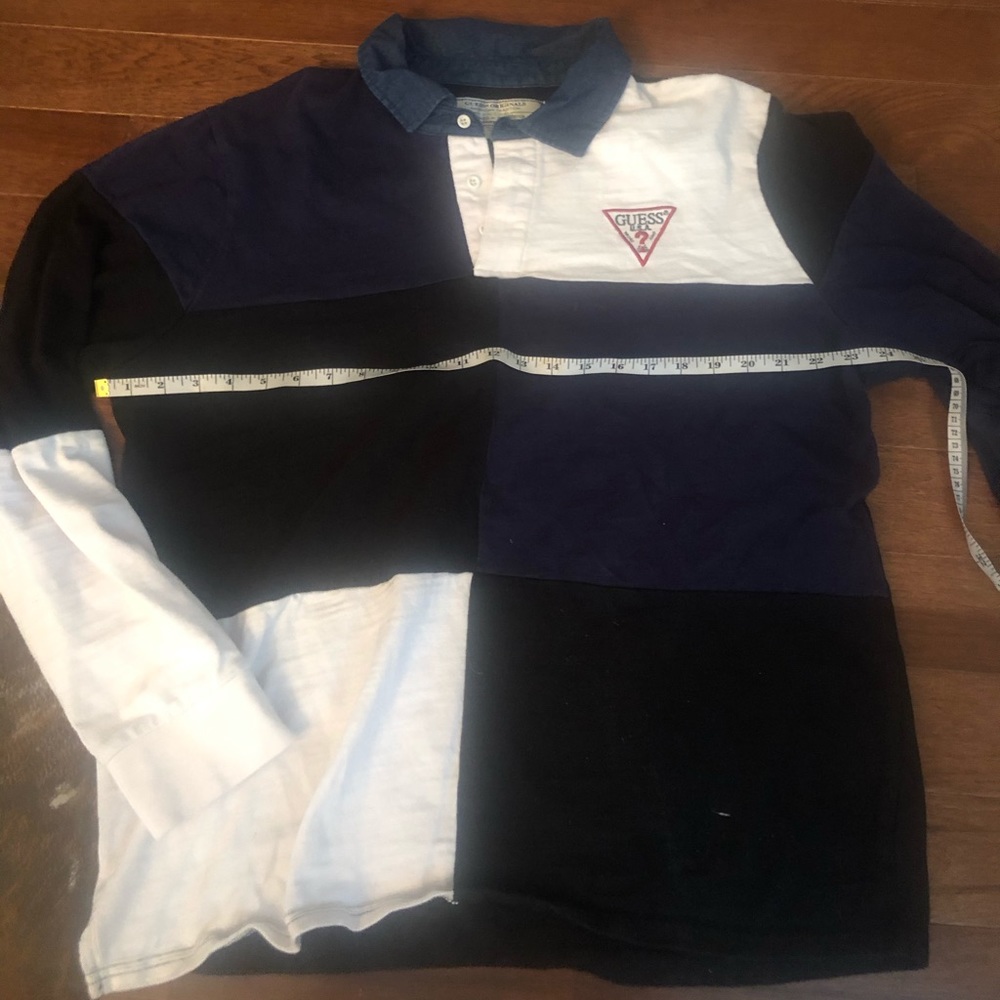 Guess top. Size XL
